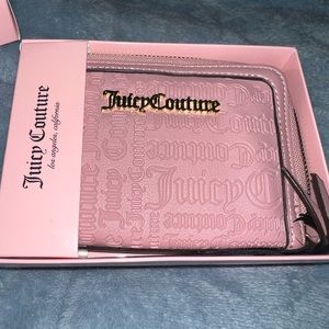 Classic pink Juicy Couture wallet